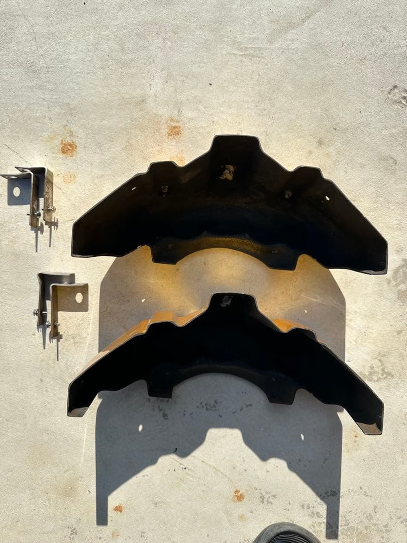 【最終値下げ】ESSEX キャリパーカバー　 Ｖer Ⅲ ハイエース　。