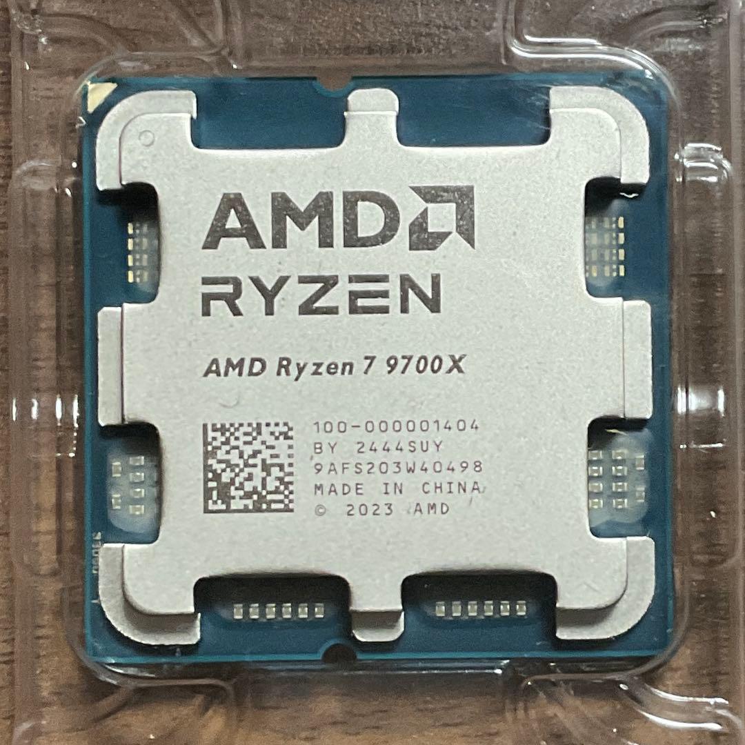 【新品未使用】Ryzen7 9700X 動作保証