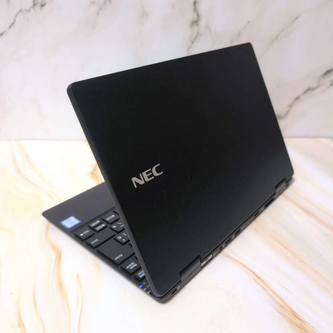 第８世代Core i7 SSD128GB メモリ8GB ノートパソコン オフィス