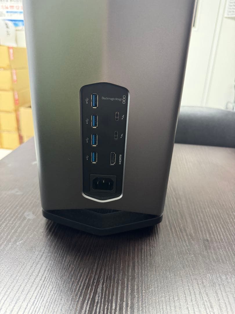 【美品】Blackmagic eGPU Radeon Pro 580