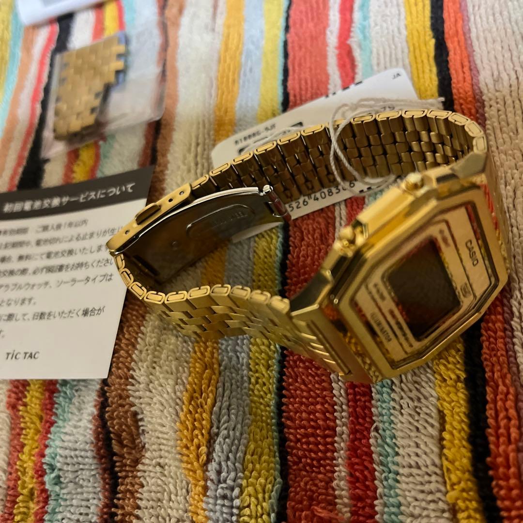 CASIO A1000G-9JF ゴールド腕時計