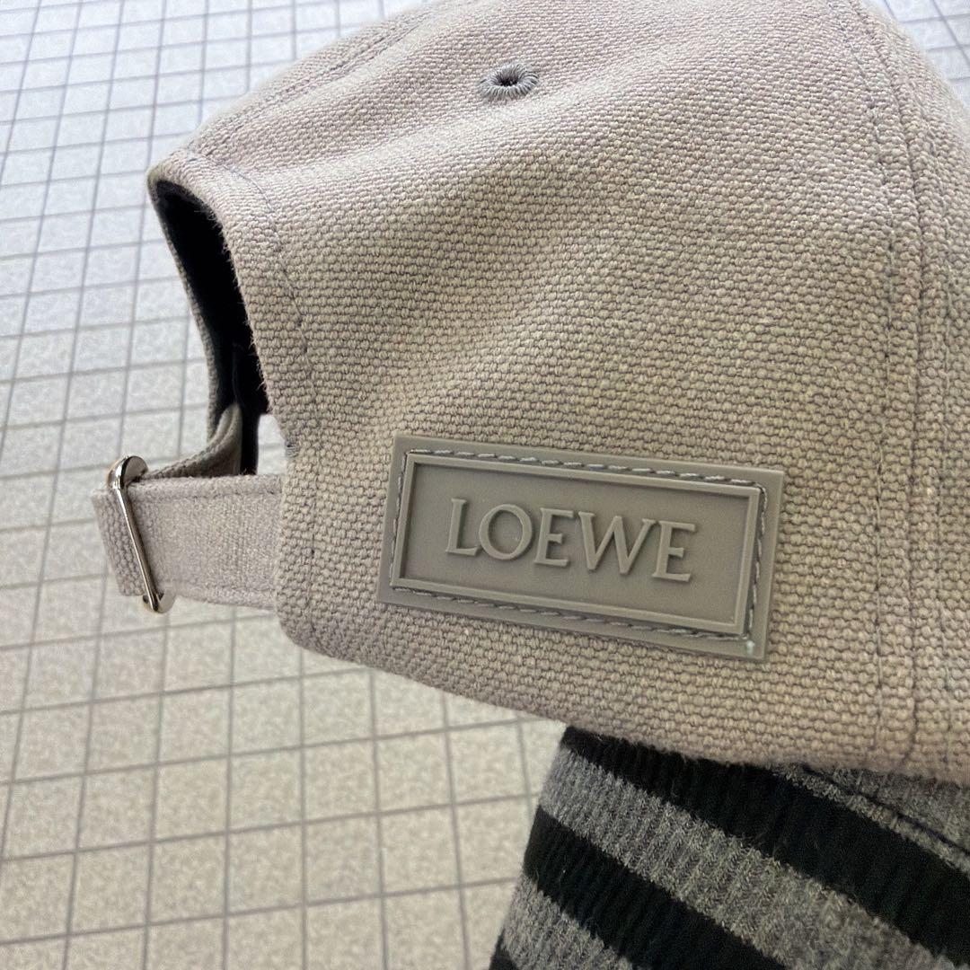 LOEWE ロエベベースボールキャップ