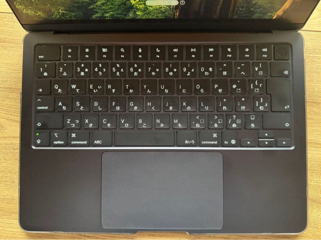 MacBook Air M4 256GB +純正ケースカバー、画面保護フィルム