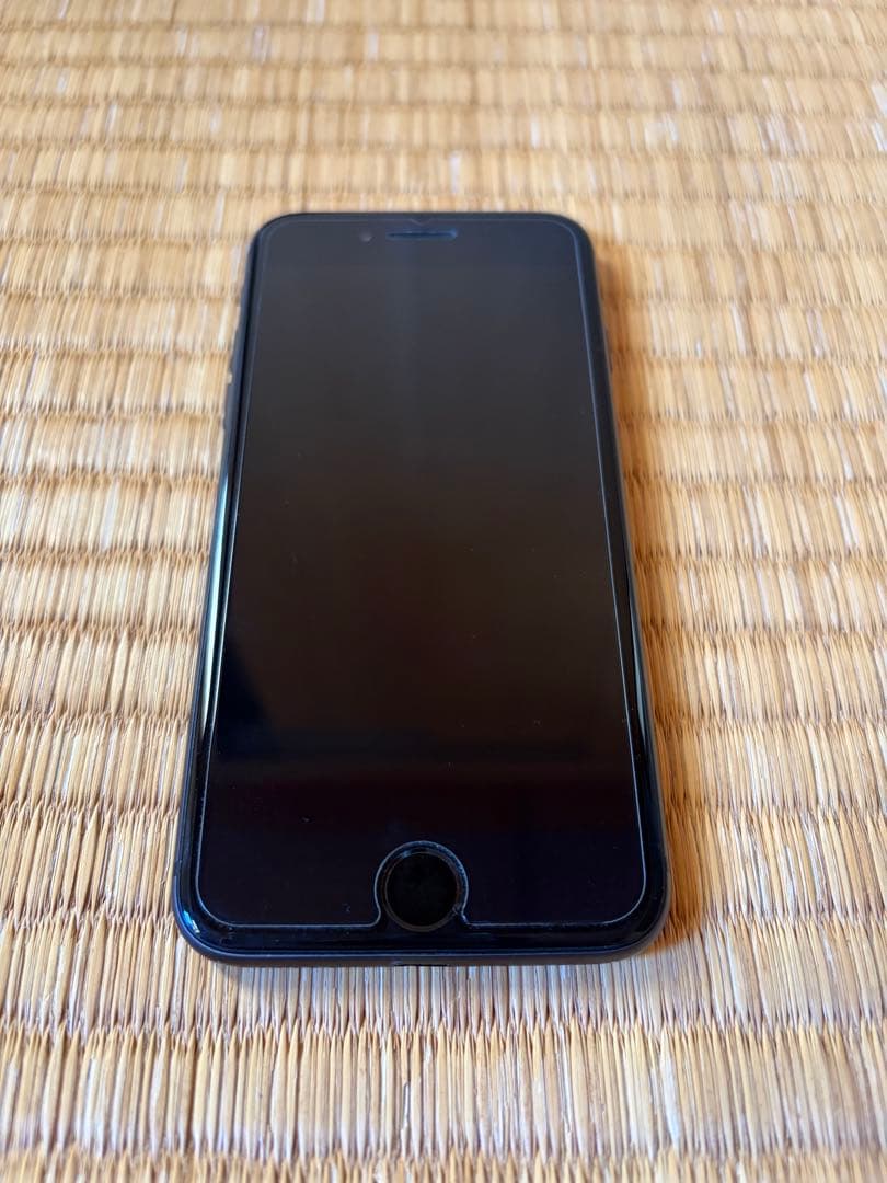 Apple iPhone 8 スペースグレイ64GB【箱付】