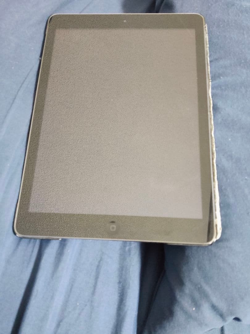 APPLE iPad Air IPAD AIR WI-FI 16GB SPAC…