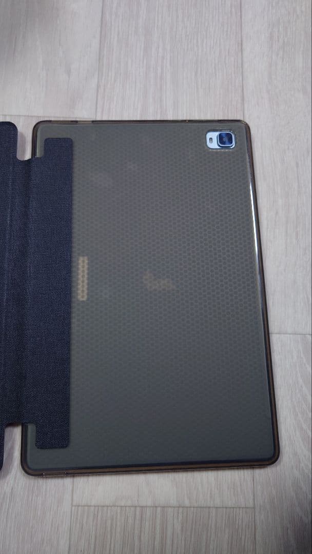 10.1インチ　Androidタブレット グレー 専用カバー付き