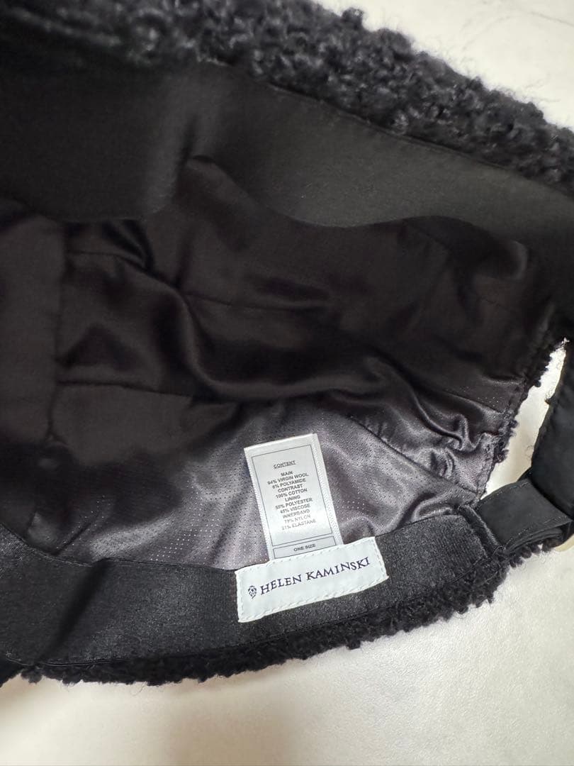 ヘレンカミンスキー キャップ　ブラック　ボア