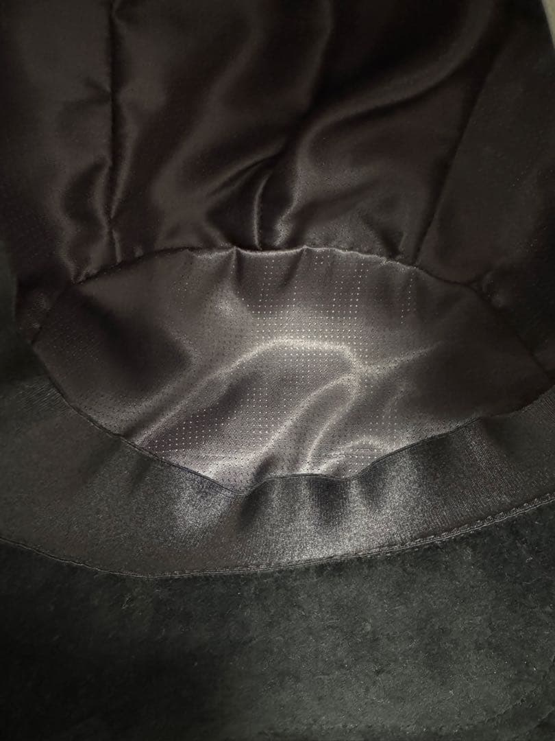 ヘレンカミンスキー キャップ　ブラック　ボア