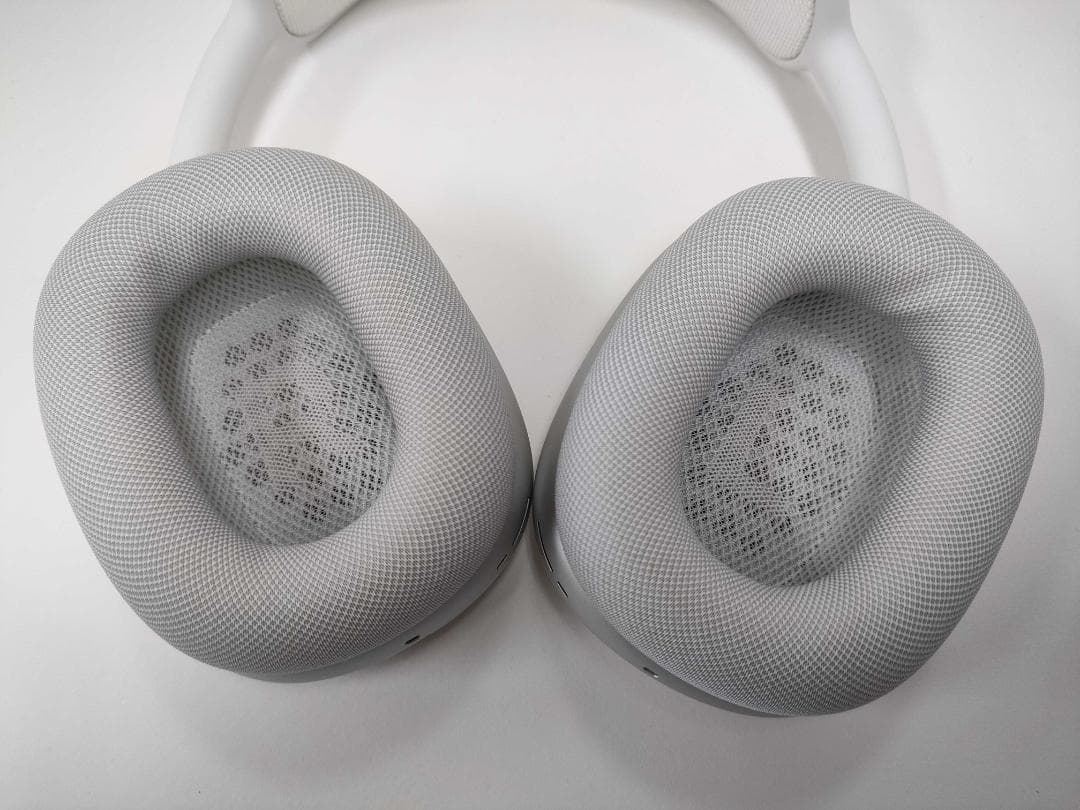 【美品】AirPods Max ヘッドホン　シルバー 正規品