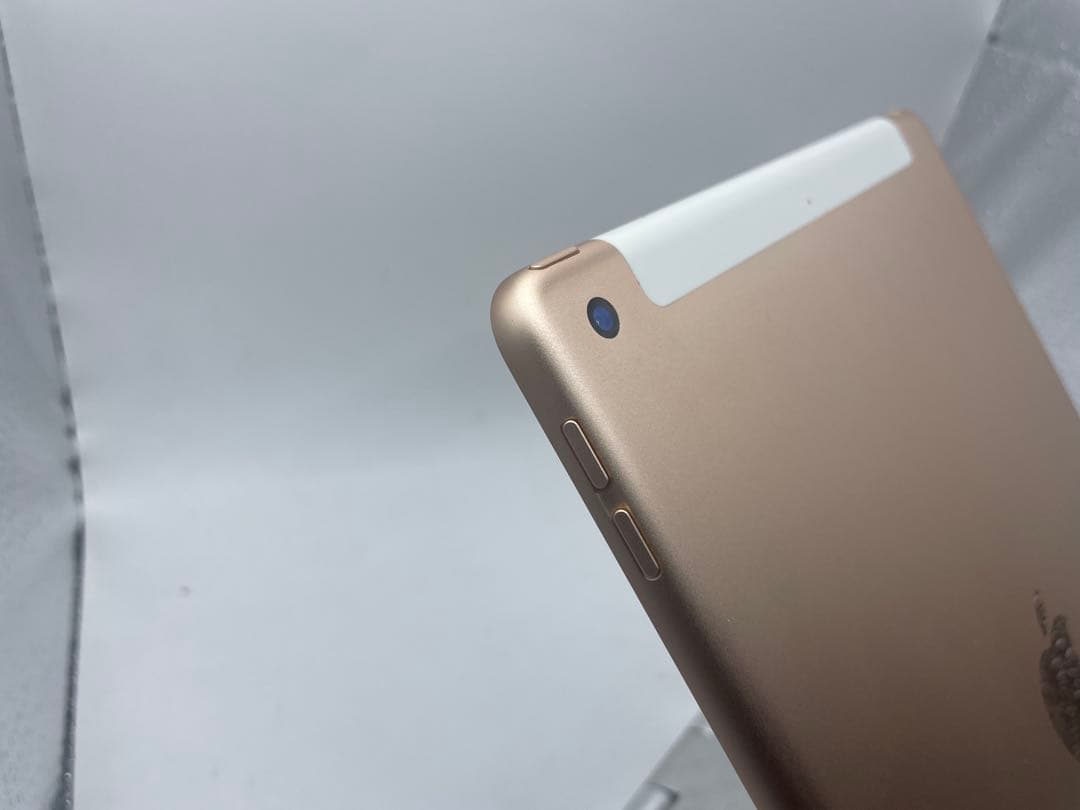 Apple iPad 第7世代 32GB wifi+cellularモデル