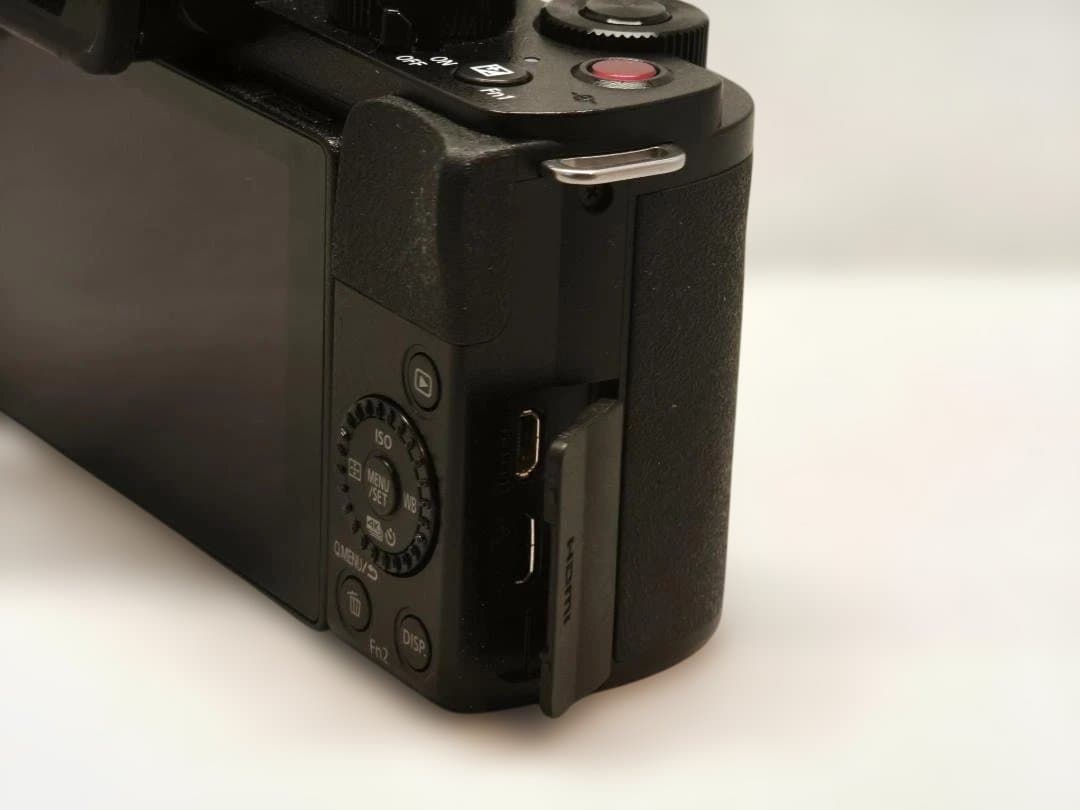 デジタルカメラ Panasonic LUMIX DC-G100