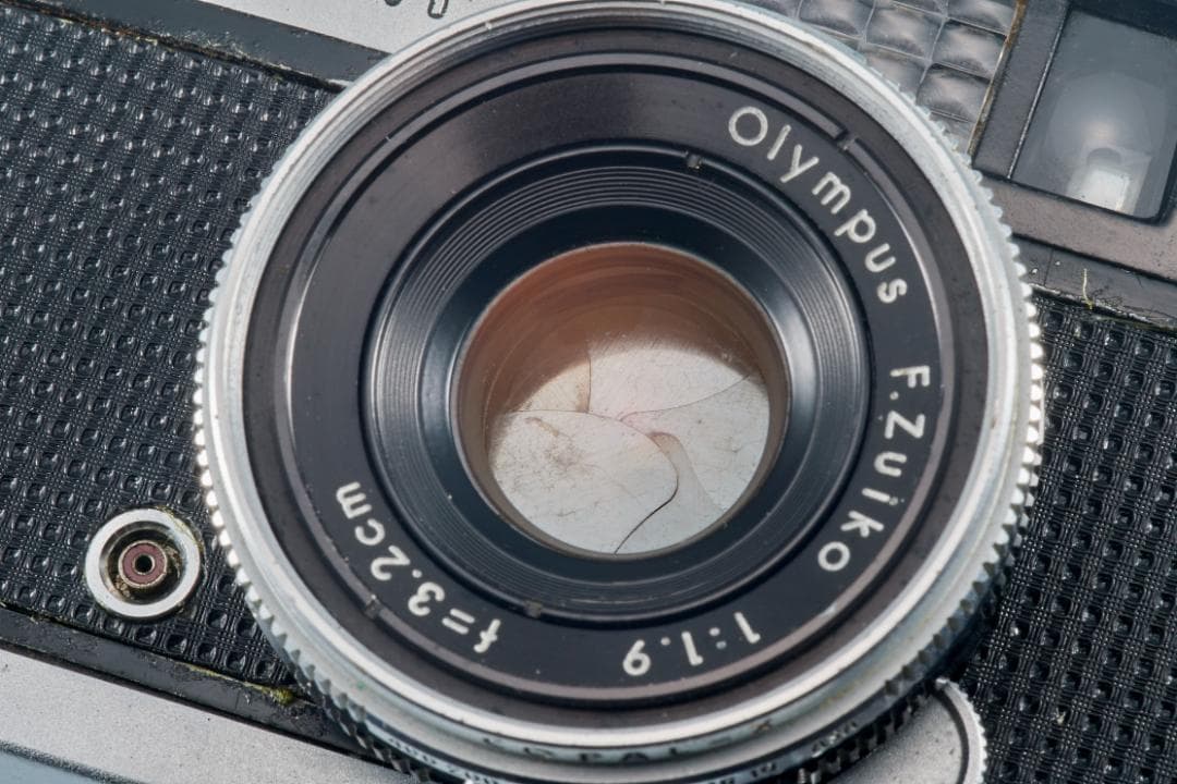 フィルムカメラ Olympus PEN-D / F-zuiko F1.9 32mm #88