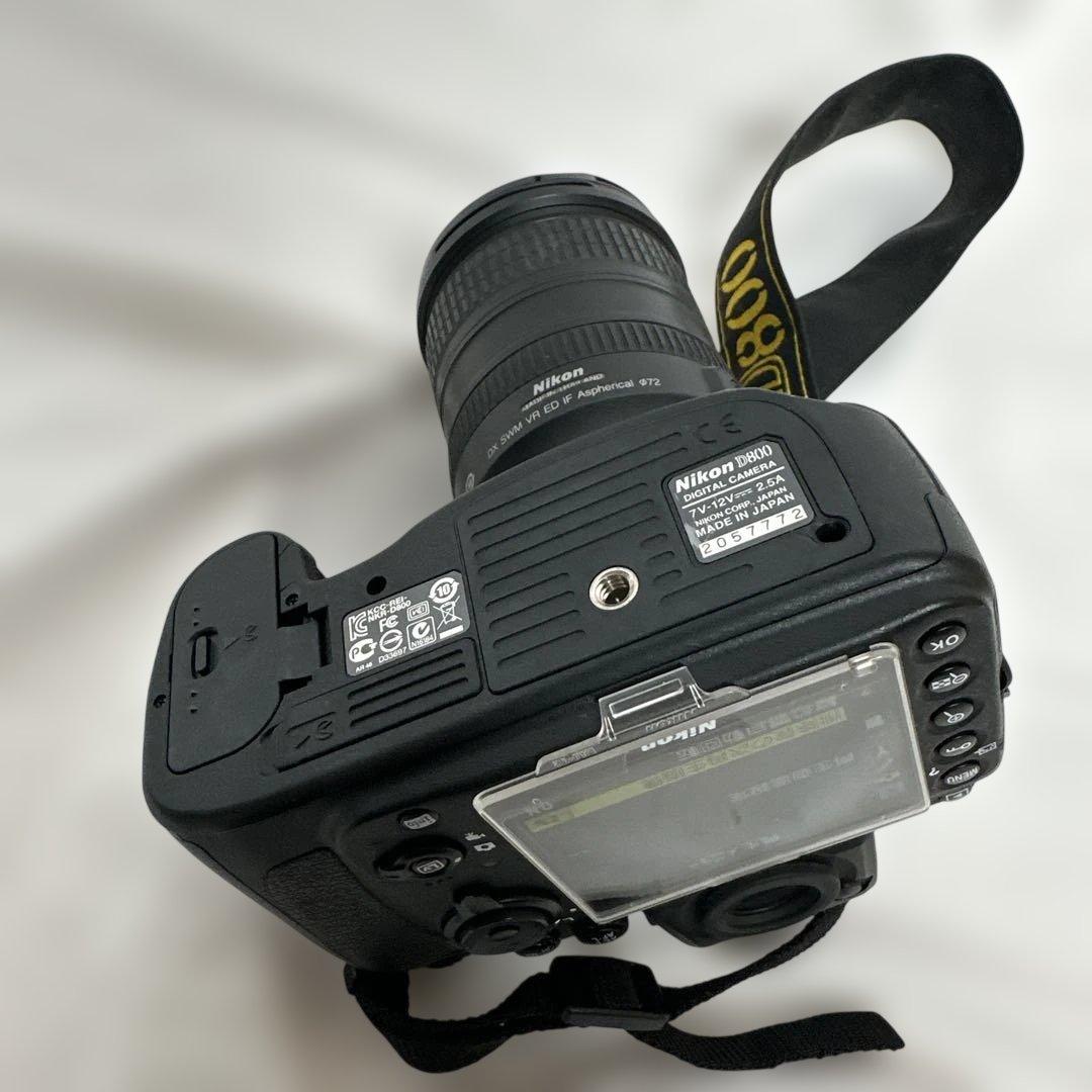 Nikon D800 デジタル一眼レフカメラ 18-200mmDXレンズ付き