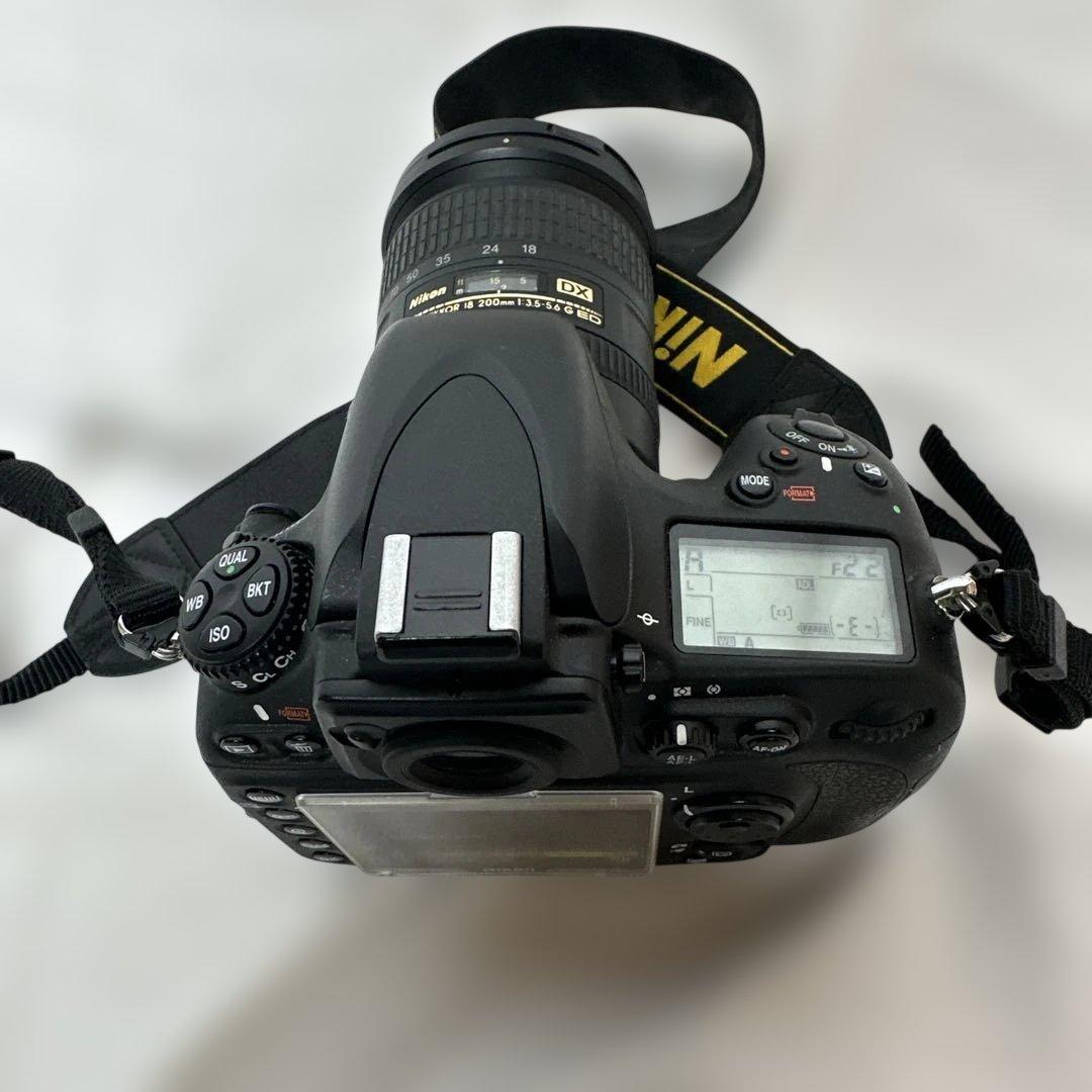 Nikon D800 デジタル一眼レフカメラ 18-200mmDXレンズ付き