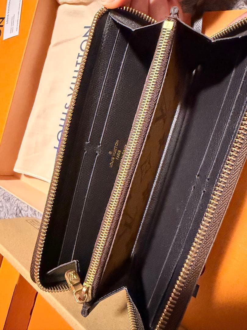 ルイヴィトン　ポルトフォイユ・クレマンス