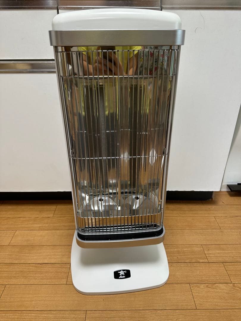 アラジン 遠赤グラファイトヒーター AEH-2G10AJ ★21年製