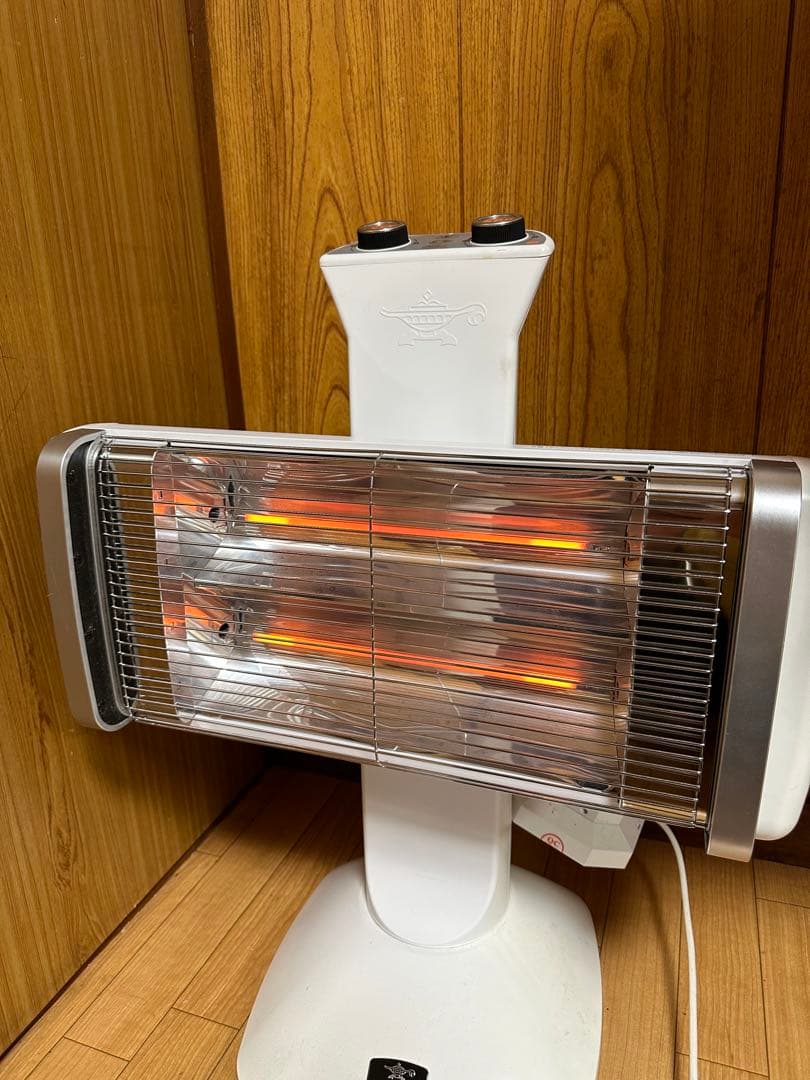 アラジン 遠赤グラファイトヒーター AEH-2G10AJ ★21年製