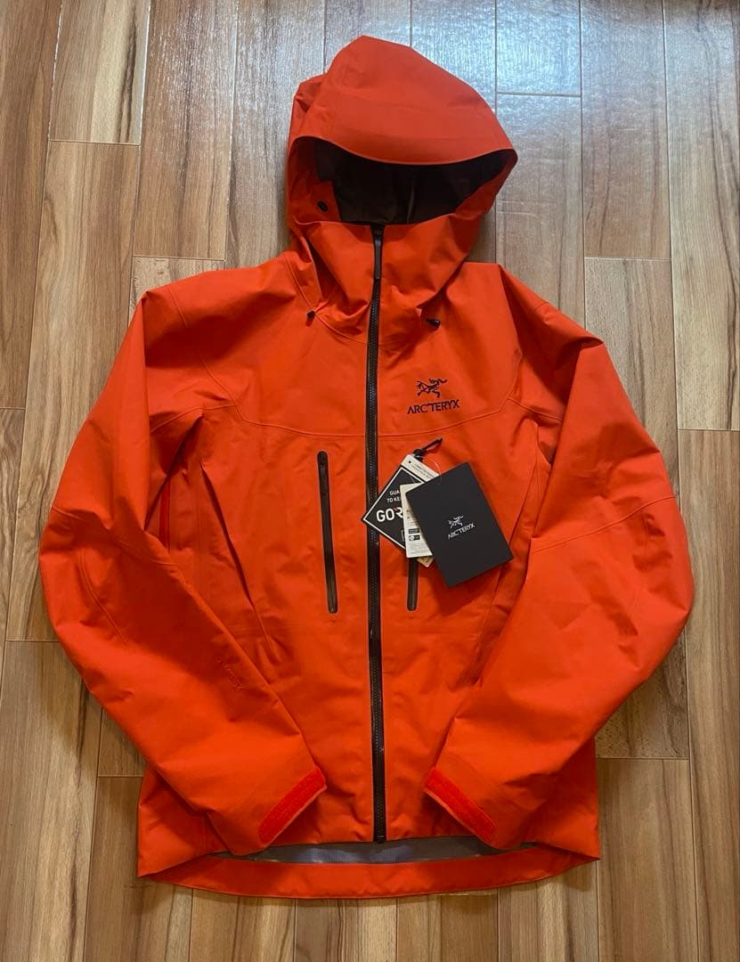 【ジェイアート】ARC’TERYX ALPHA SV JACKET