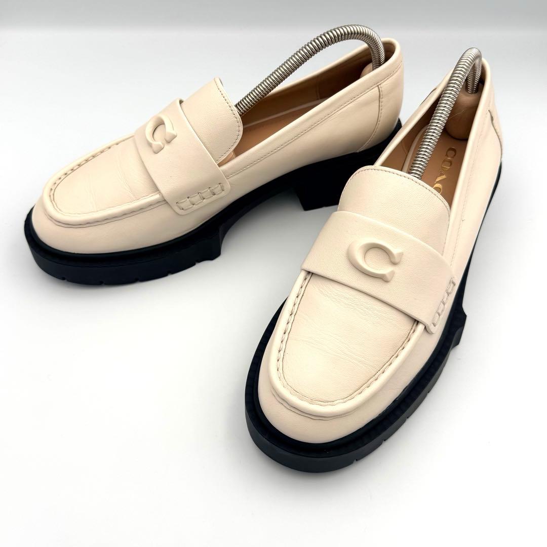 【極上品】COACH 厚底ローファー ホワイト レザー かわいい カジュアル系