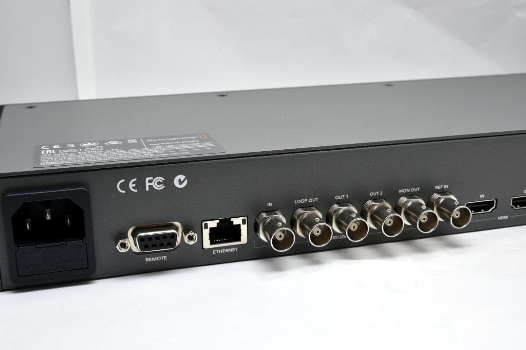 ブラックマジックデザイン 放送用デッキ　HyperDeck Studio 2