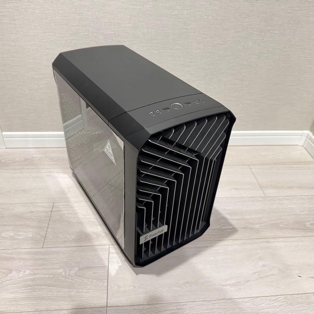 Fractal Design Torrent Nano ケース＋750w電源付き