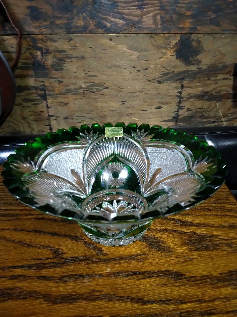 旧東ドイツ製　ドレスデンクリスタル 切子グリーン　Lausitzer Glas