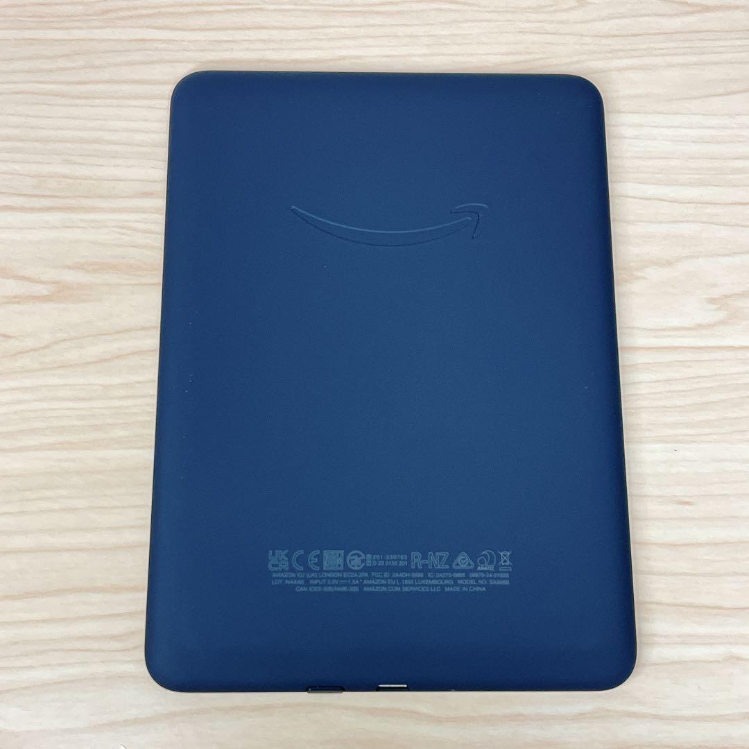 【極美品】Kindle Paperwhite 第12世代 16GB 純正ケース付