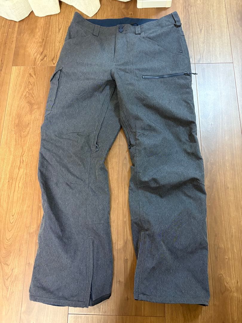 Burton AK 2L GORE-TEX Jacket オリーブグリーン