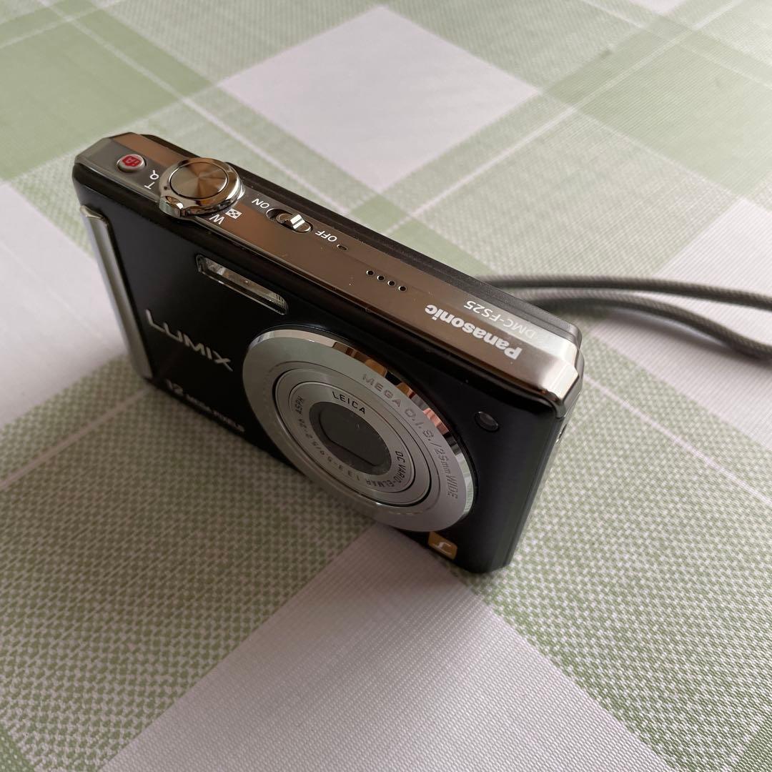 Panasonic DMC-FS25（ブラック）