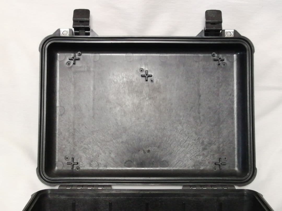 ペリカン PELICAN 1500