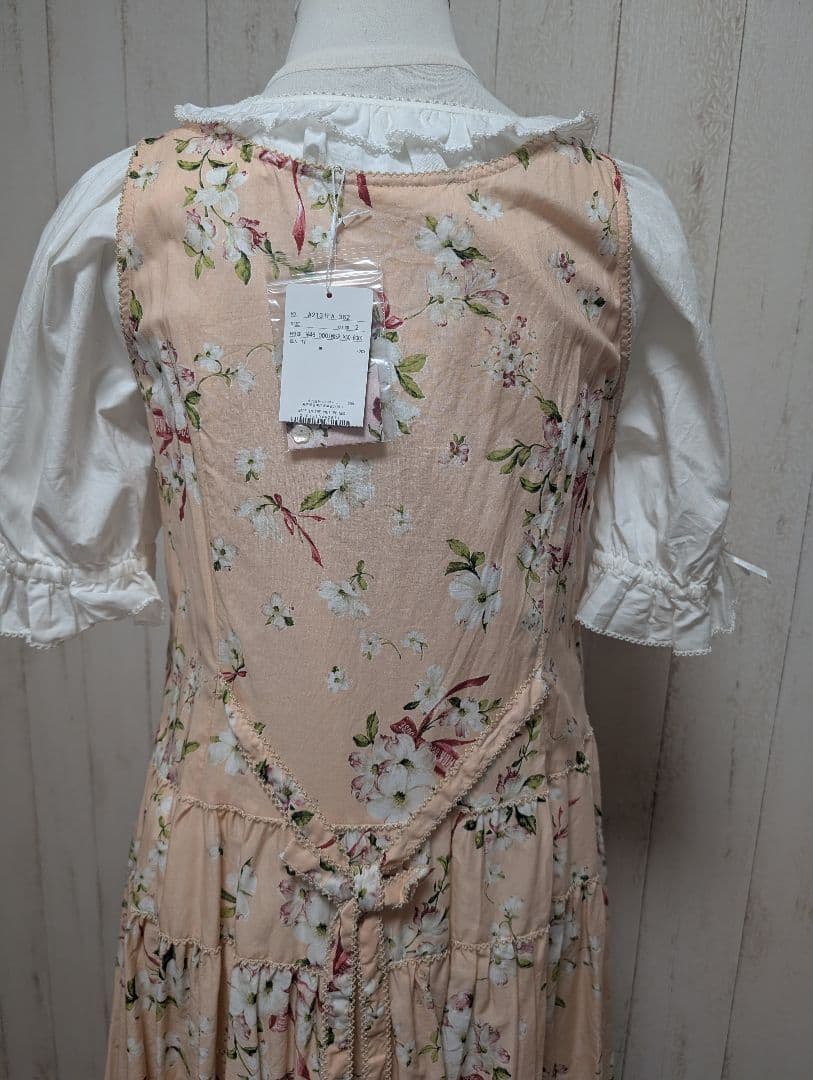 (未使用品タグ付き)ピンクハウス　ハナミズキ柄ノースリーブミディワンピース