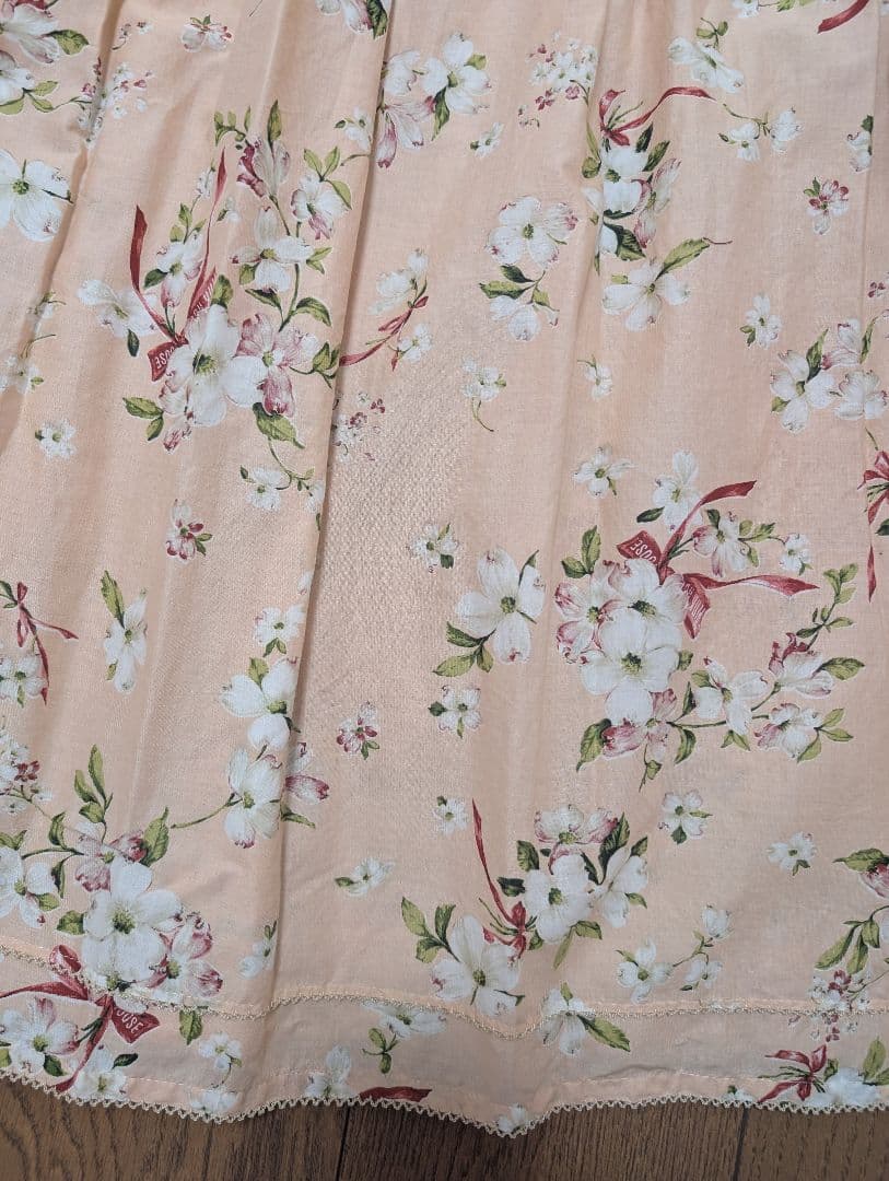 (未使用品タグ付き)ピンクハウス　ハナミズキ柄ノースリーブミディワンピース