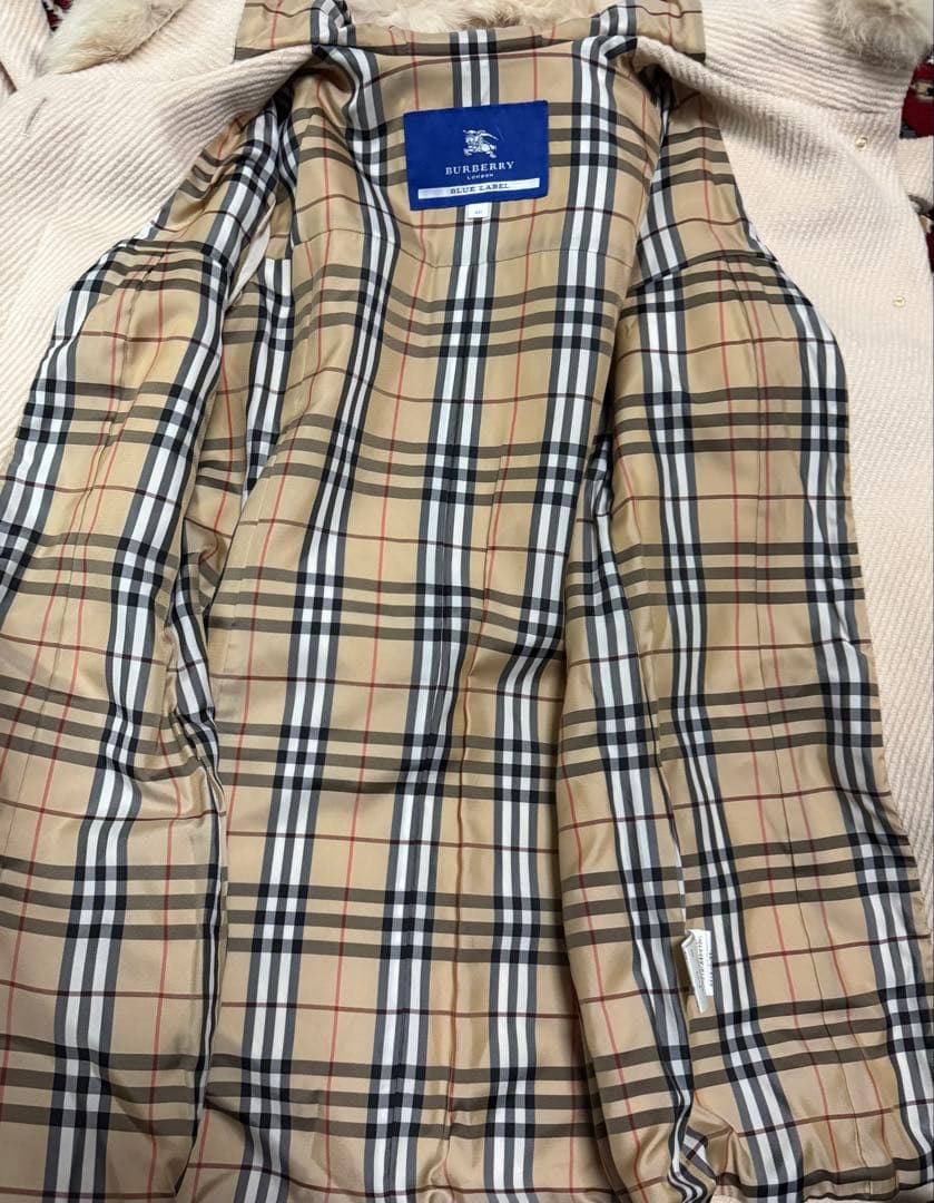 バーバリーブルーレーベル　ダッフルコート　アイボリー　ホワイト系　40
