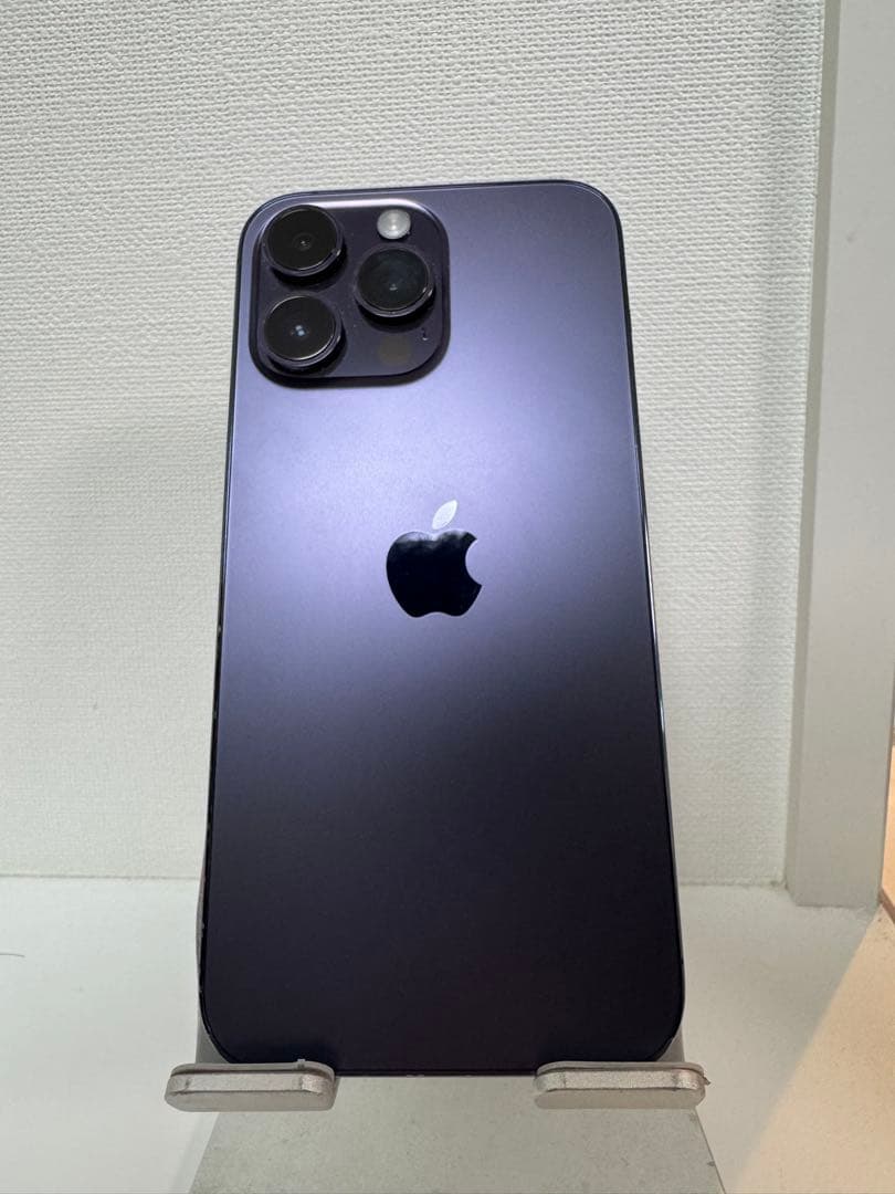 くま　美品 SIMフリー iPhone14 ProMax 256GB