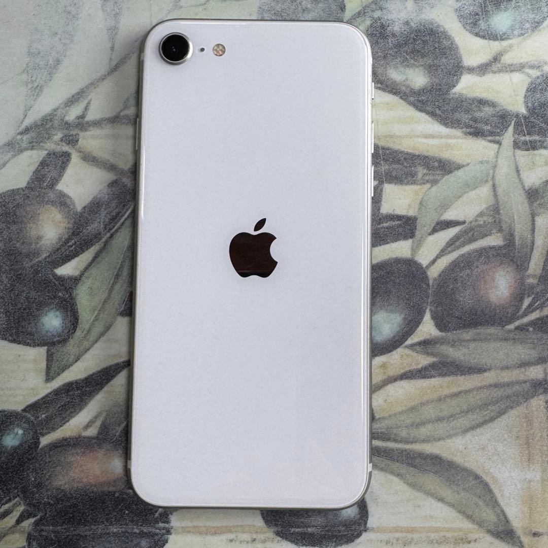 iPhone SE 第2世代 ホワイト64GB SIMロック解除済