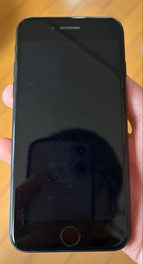 iPhoneSE第二世代　64GB