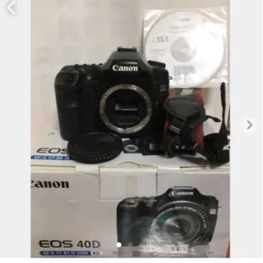 Canon カメラ　と　レンズ　キャップレンズフード付き