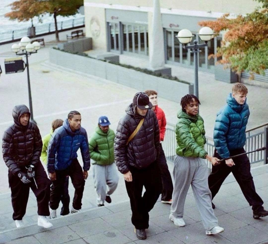 y2k モンベル down jacket ピンク 短丈GORE-TEX