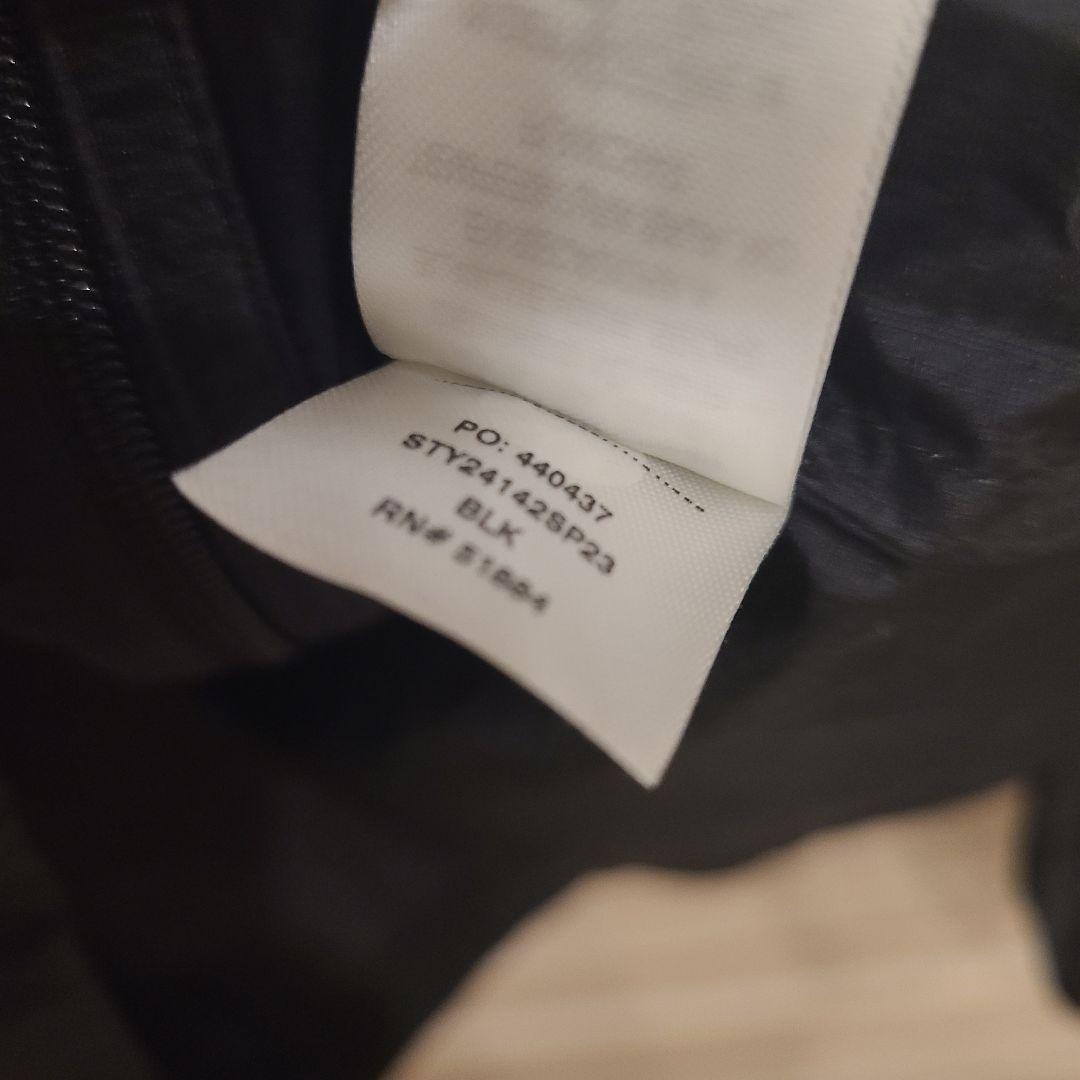 Patagonia フーディニ　黒色　Lサイズ　houdini