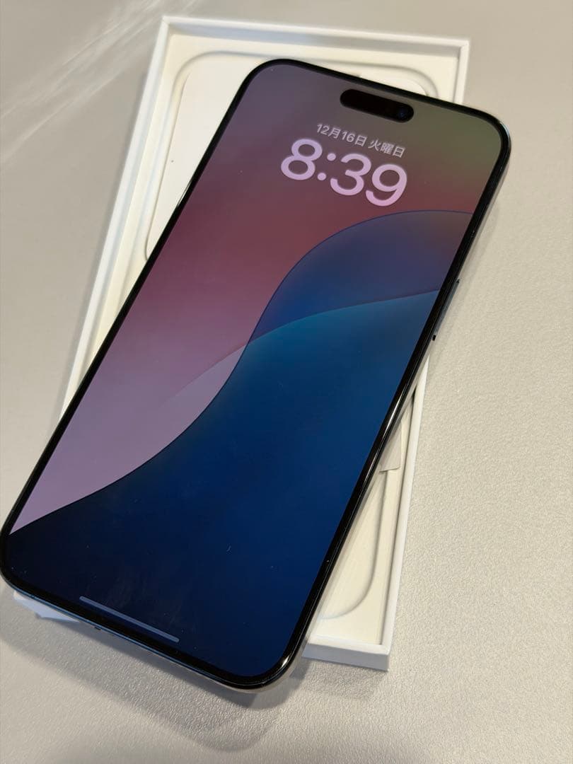 iPhone 15 pro max 256GB simフリー