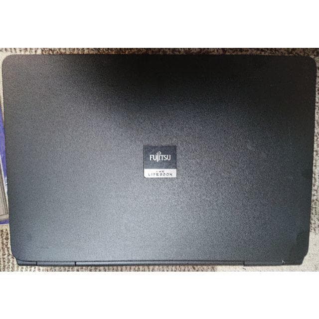 富士通 LIFEBOOK Windows10 14インチワイド Office付