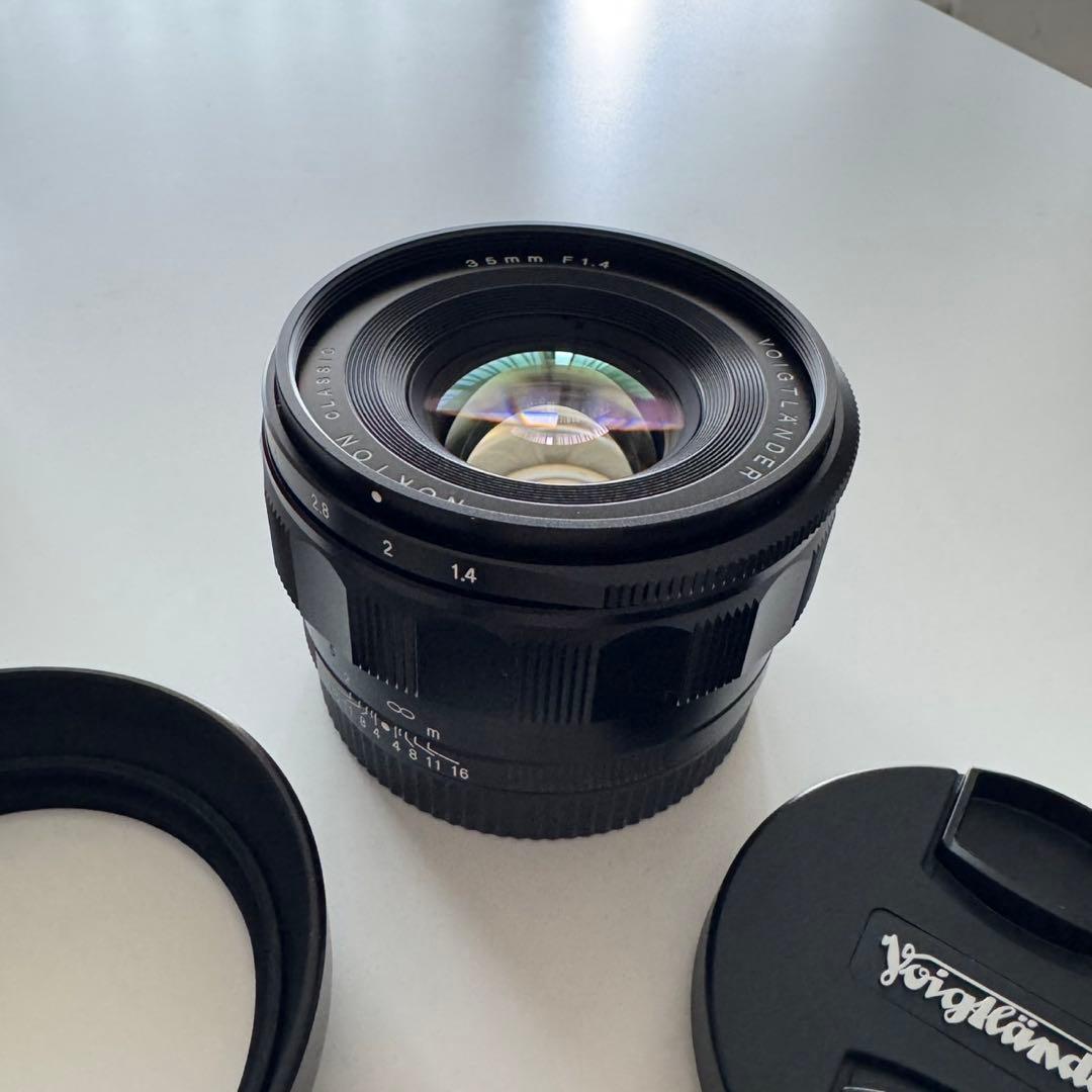 Voigtländer NOKTON classic 35mm F1.4 E