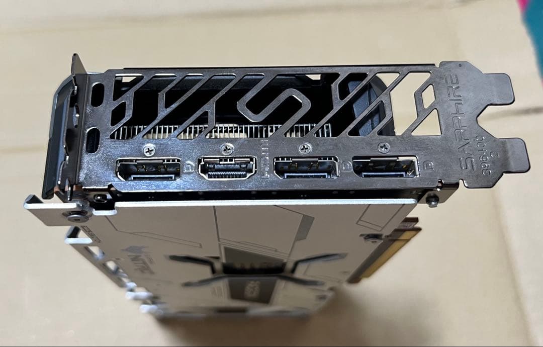 グラフィックボード・グラボ・ビデオカード SAPPHIRE RX 6600 XT NITRO+