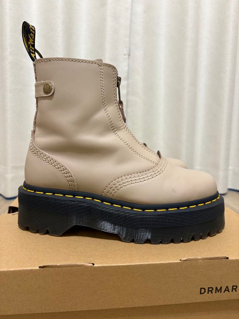 今日だけ値引き▶︎Dr. Martens Jetta 厚底 ジッパー マーチン
