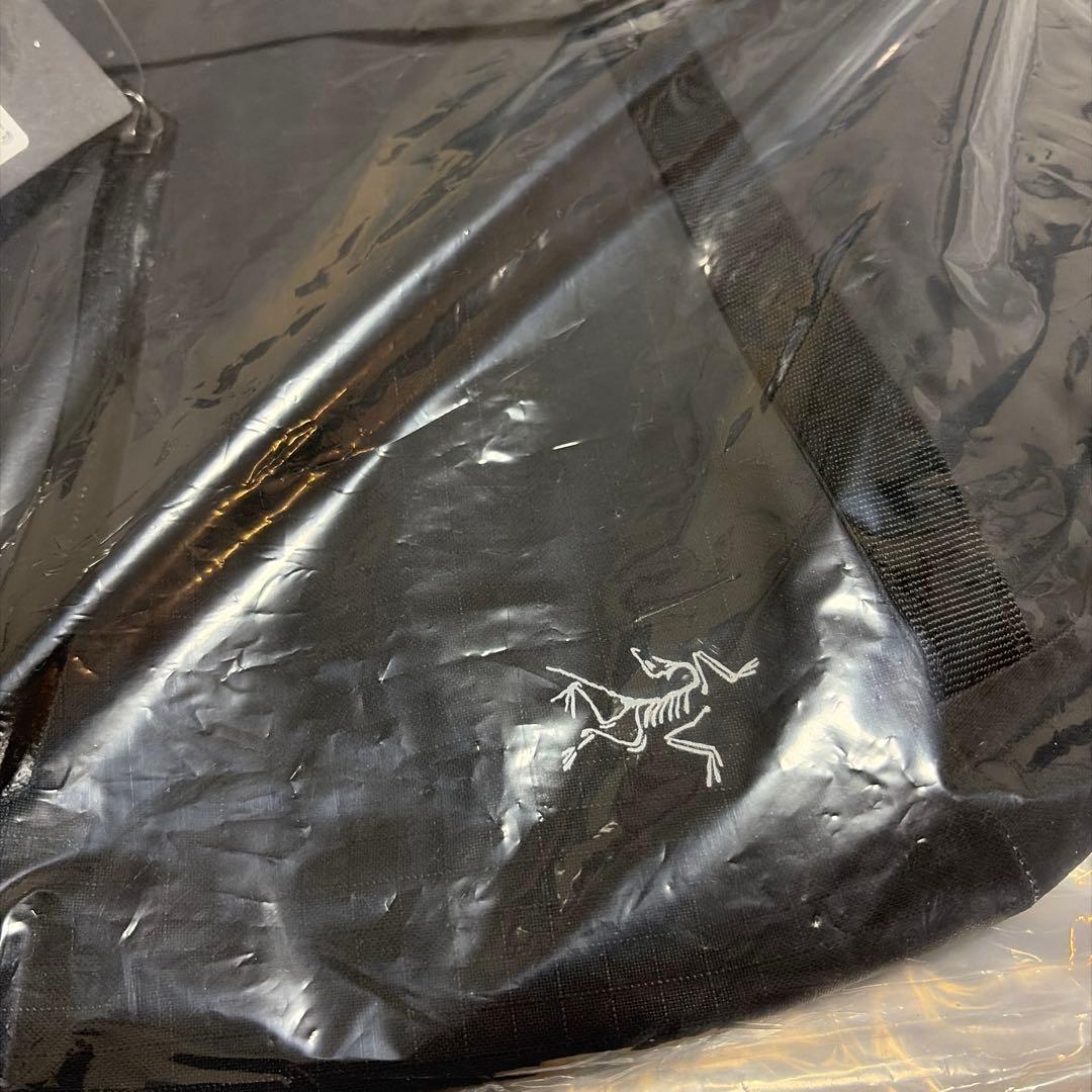 【新品・未開封】アークテリクス　グランヴィルショルダーバック　ブラック