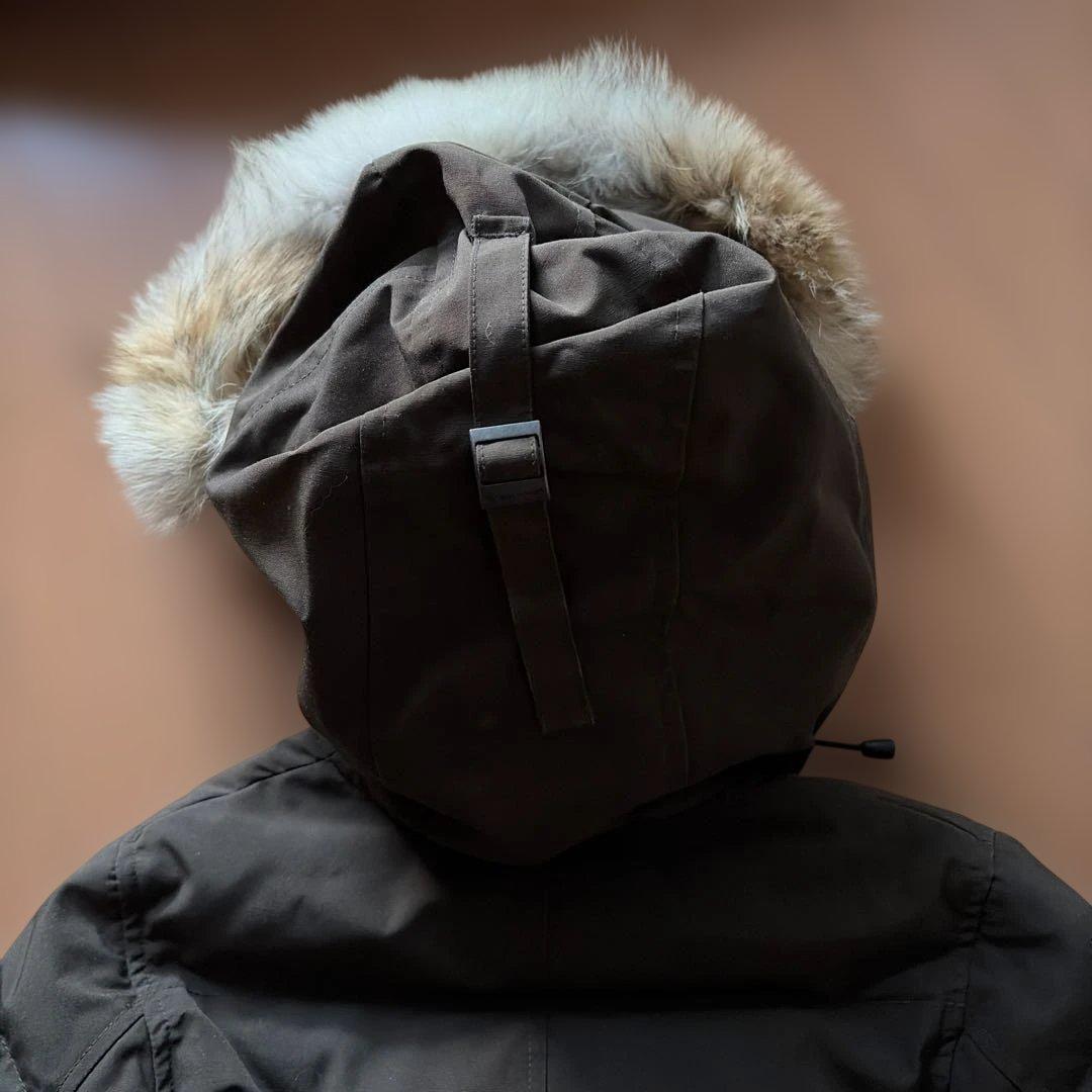 美品　カナダグース ダウンコート S カーキ コヨーテファー カナダ製 正規品