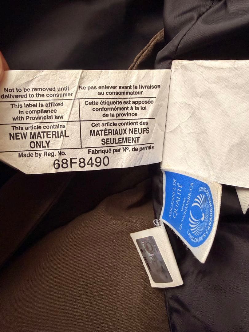 美品　カナダグース ダウンコート S カーキ コヨーテファー カナダ製 正規品