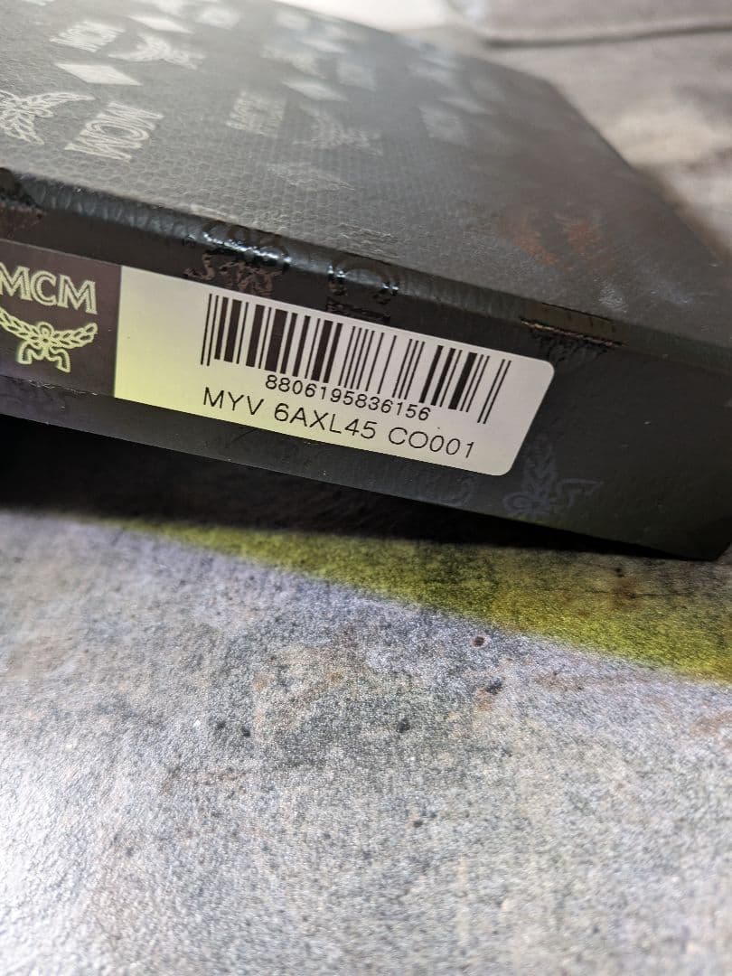 ポコMCM 　 パスポートケースオレンジ　モノグラム