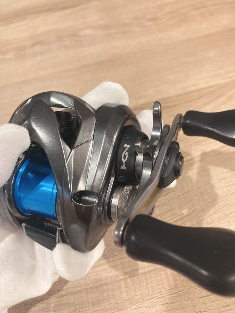 シマノ 16アルデバラン BFS XG ベイトリール　右