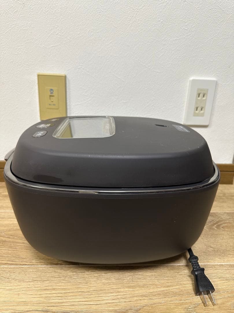 TIGER タイガー 炊飯器 JPL-G100 2021年製